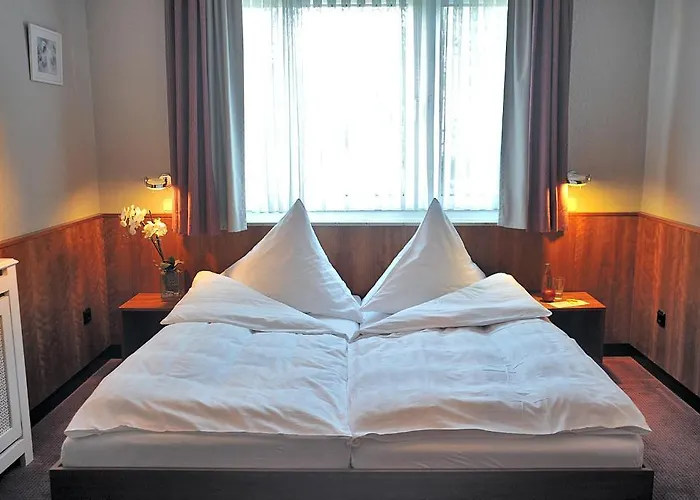 Und 'kastanie' 3* Hamburg-Harburg